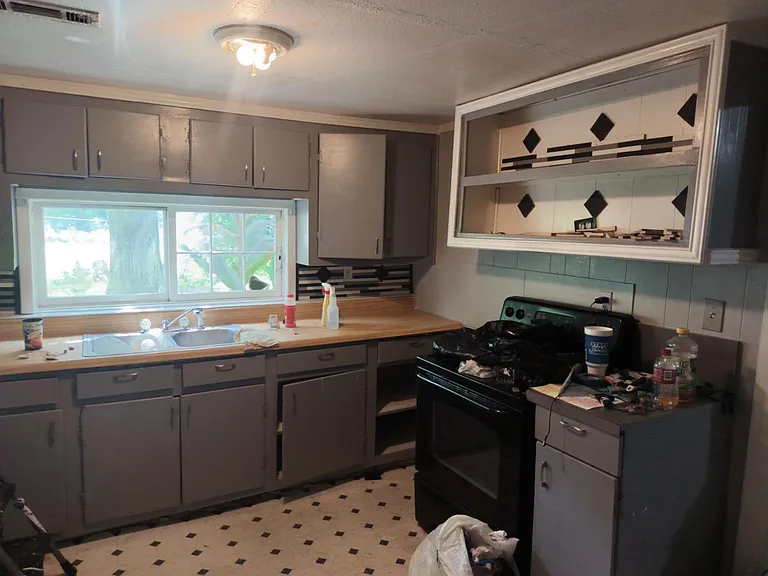 412 Bishop Cir — Photo 15
