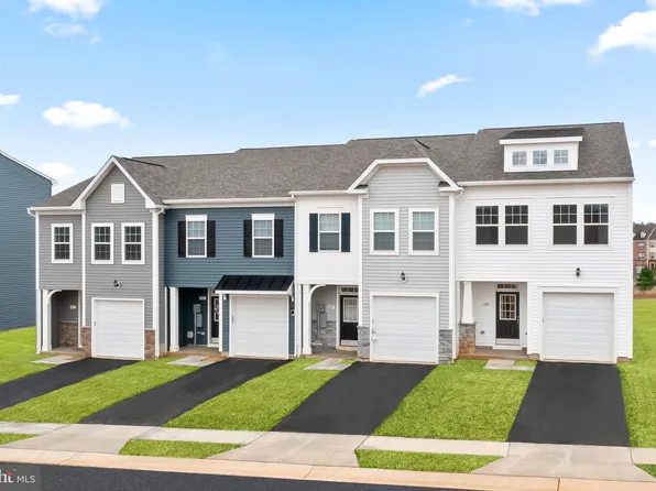 473 Hillsdale Pl, Martinsburg, WV 25403