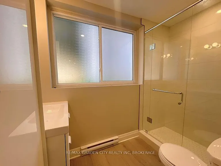 15 John St #1 — Photo 10