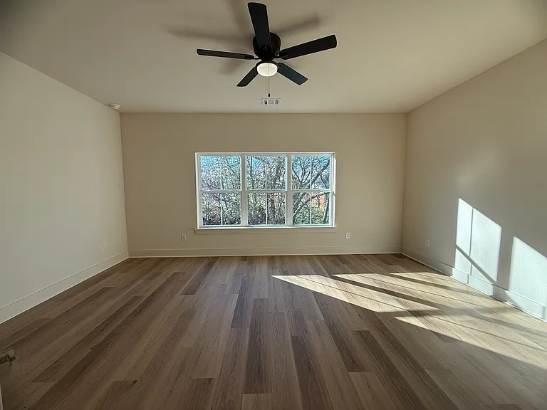 106 Kirkland St — Photo 15