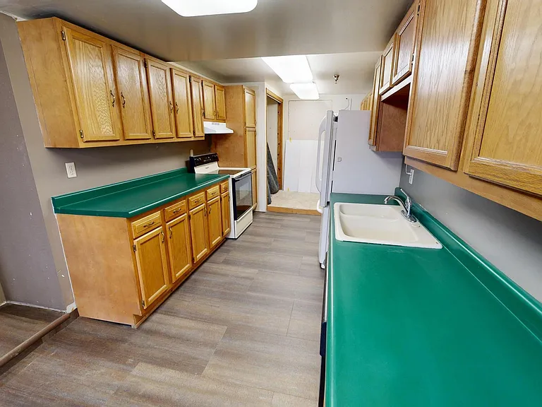 545 Pacific Ave SW — Photo 5