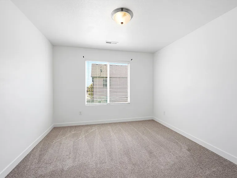 432 S Pegasus Way — Photo 15