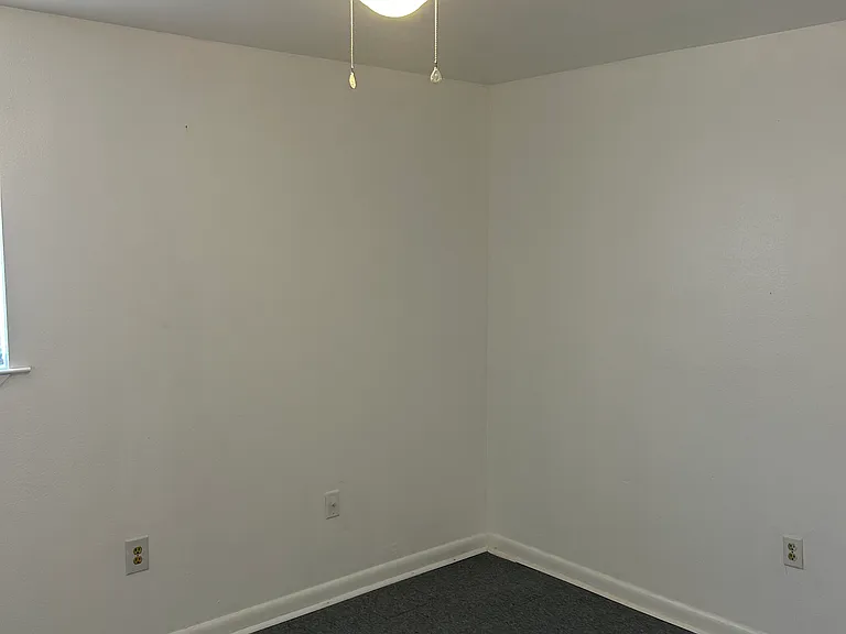 8510 Gervais St — Photo 5