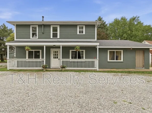 106 E Pendleton Ave, Lapel, IN 46051