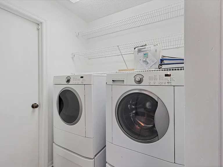 4998 Tamarack Trl — Photo 10