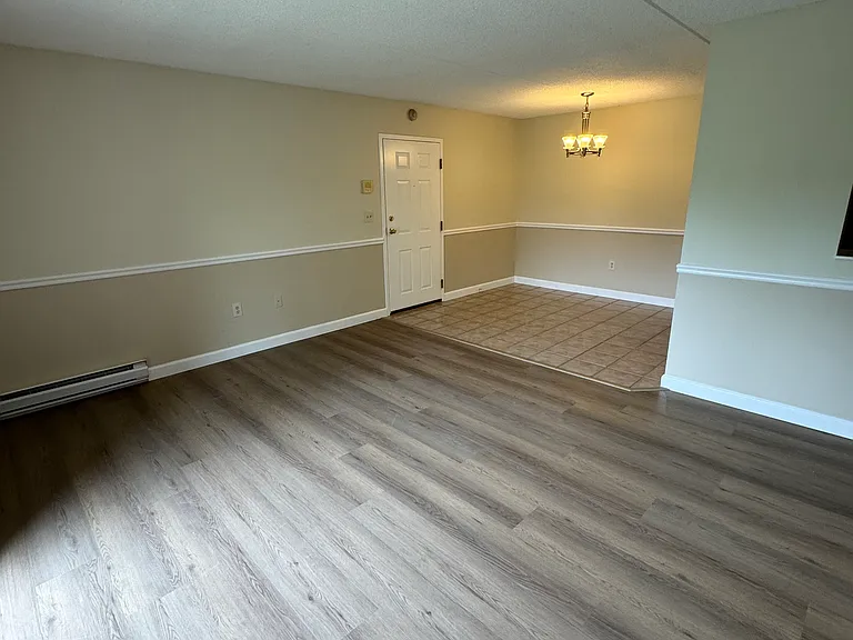 20 Maple Crest Cir #F — Photo 6