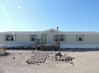 50414 N 26th Dr, New River, AZ 85087