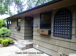 590 Cascade Dr NW, Salem, OR 97304