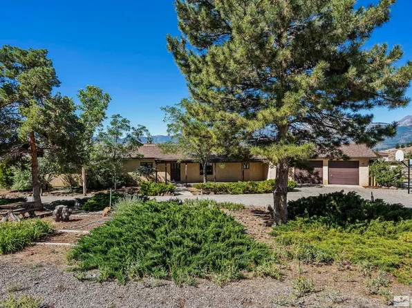 390 Linnet Way, Washoe Valley, NV 89704