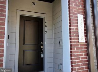 4619 Olivine Dr, Chantilly, VA 20151