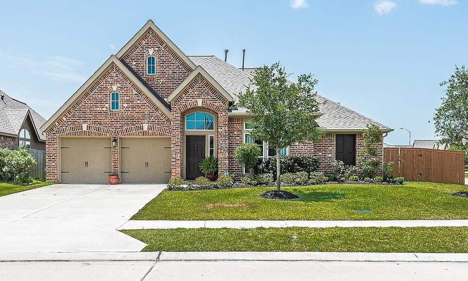 1st image of 13816 Evening Wind Dr