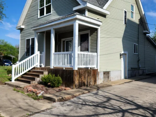115 W Allen St, Springfield, IL 62704