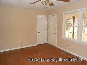 4th image of 3625 Gloucester Dr