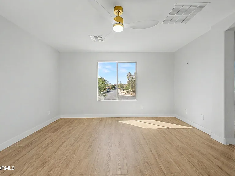 7062 W Andrew Ln — Photo 30