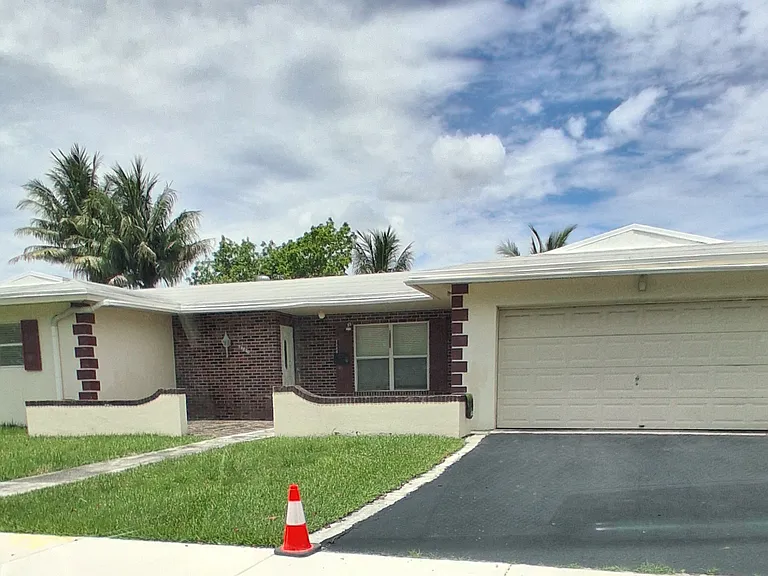 18800 SW 92nd Ave — Photo 25