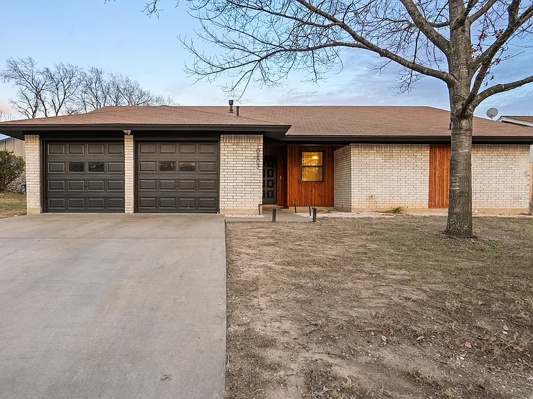 10803 Burnwood Dr — Photo 68