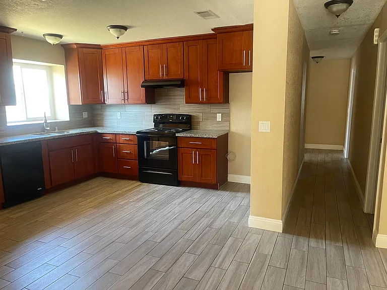 9971 Falcon Meadow Dr — Photo 3
