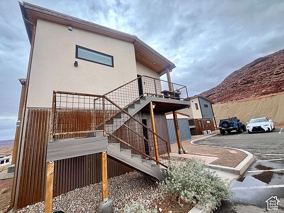 5th image of 1185 S Murphy Ln #204B