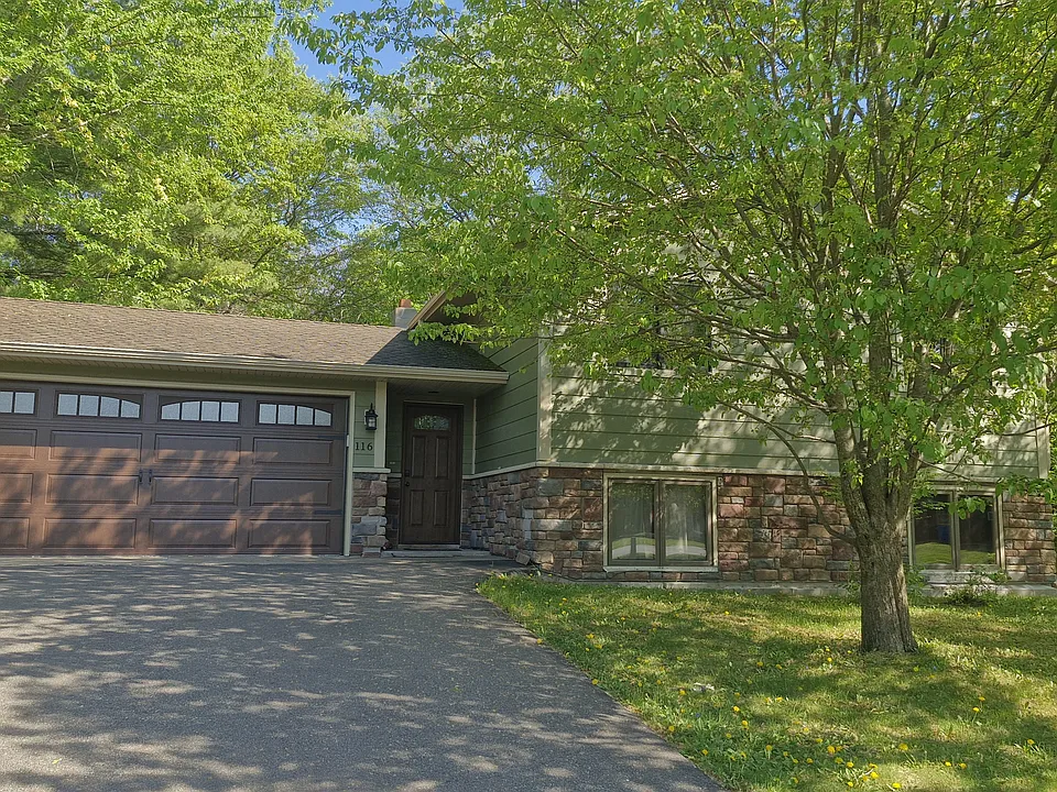 116 Ridge Cir SE
