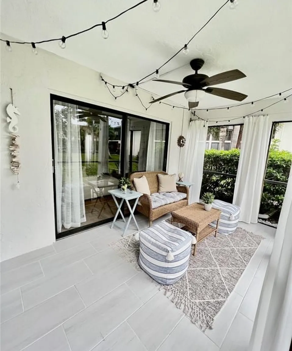 2 bed, 1065 sqft, $2,800 — Photo 2
