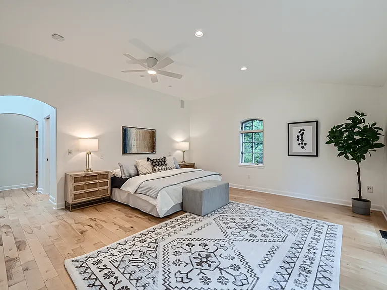 3782 Wonderland Hill Ave — Photo 23