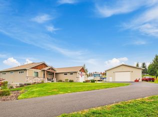 704 E Chattaroy Rd, Spokane, WA 99005