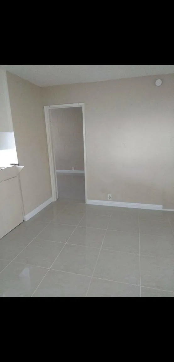 3892 Palos Verdes Street — Photo 4