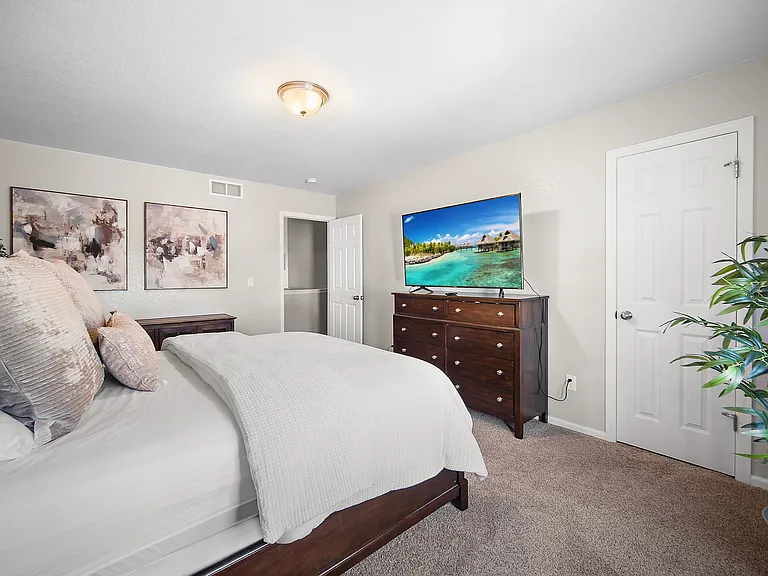 7243 Sedgerock Ln — Photo 26