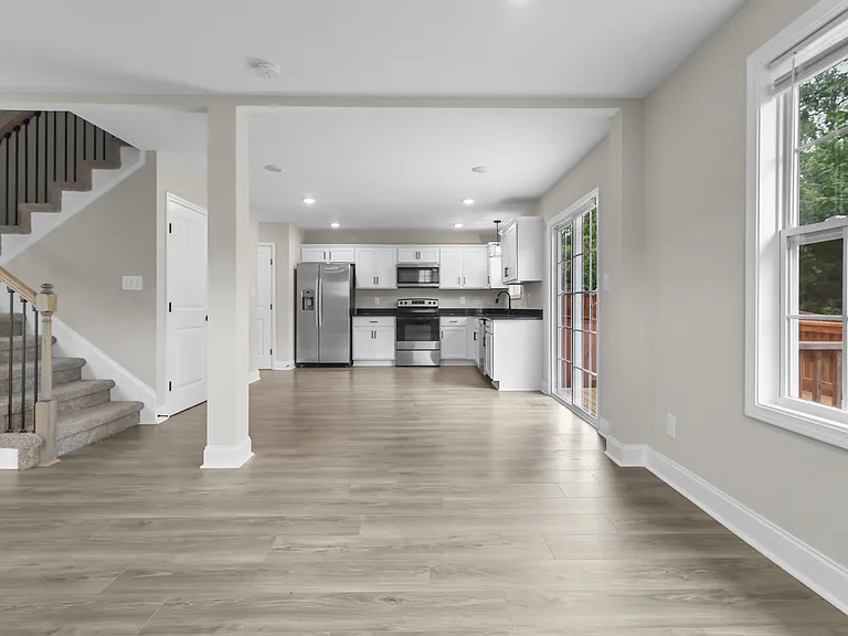 422 Mattingly Dr — Photo 21