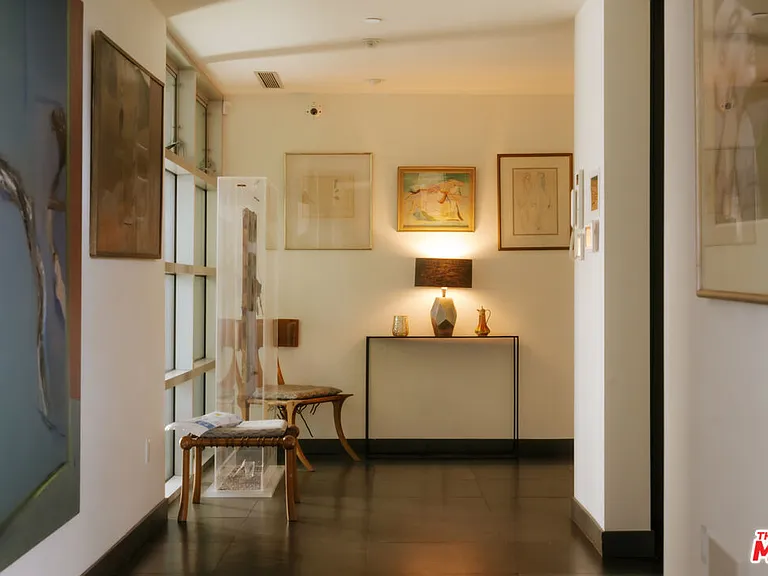 2651 Nichols Canyon Rd — Photo 12