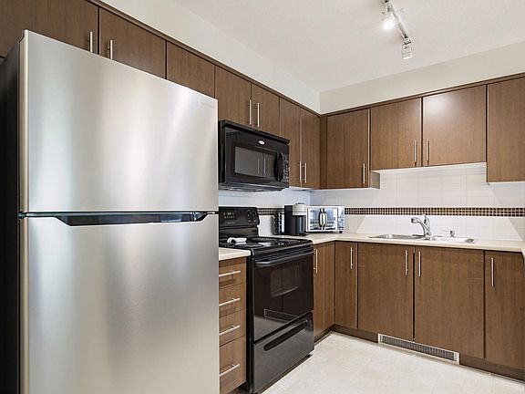 4th image of 12238 224th St #206