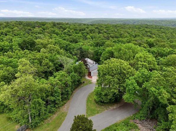 7 Tamara Ln, Bella Vista, AR 72715