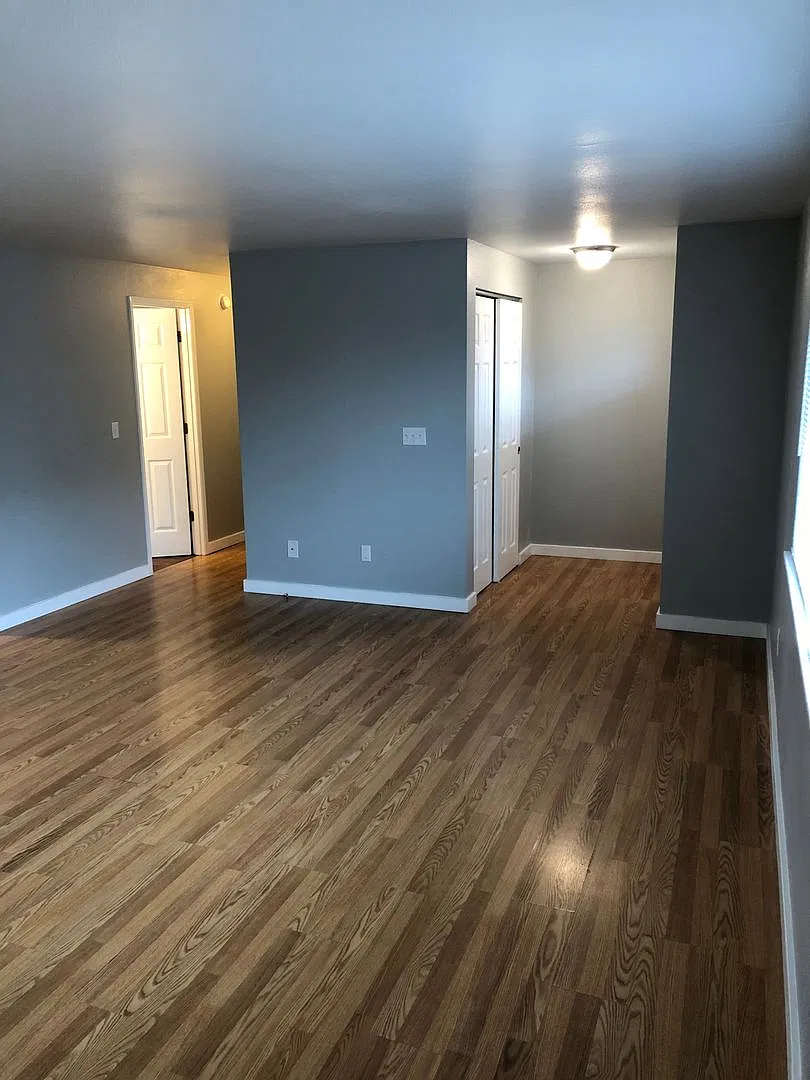 Albany Meadows Apartments — Photo 3
