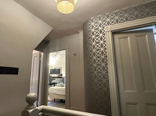 7 Gardenside St, Roslindale, MA 02131