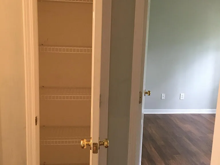 900 S Twin Oaks Way — Photo 14