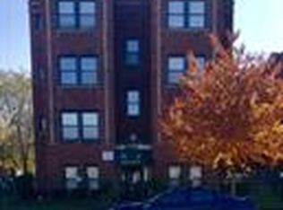 138 E 155th St APT 206, Harvey, IL 60426