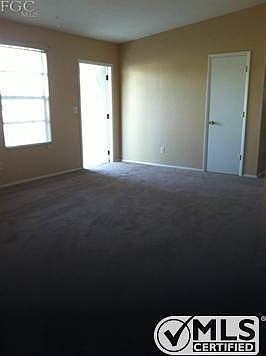 5th image of 506 SE 17th St