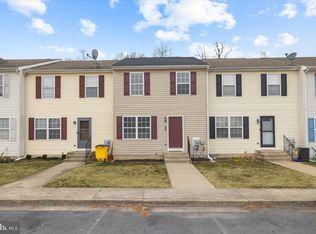 9 Currituck Ct, Bunker Hill, WV 25413