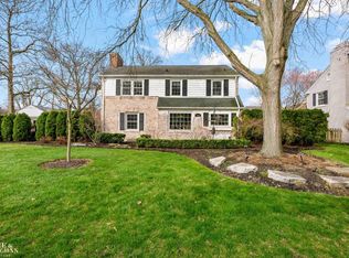 1101 Grayton St, Grosse Pointe Park, MI 48230