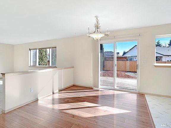 3rd image of 13825 53rd Ave NE