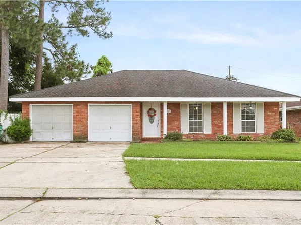 2207 N Friendship Dr, Harvey, LA 70058