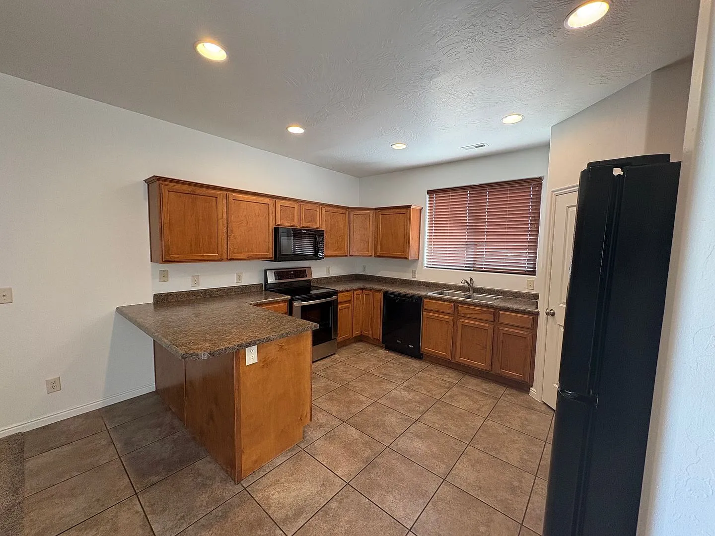 3-Bedroom Townhome in Hurricane — Photo 4