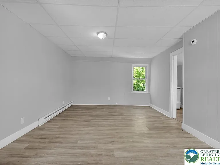 149 W Ridge St #2B — Photo 5