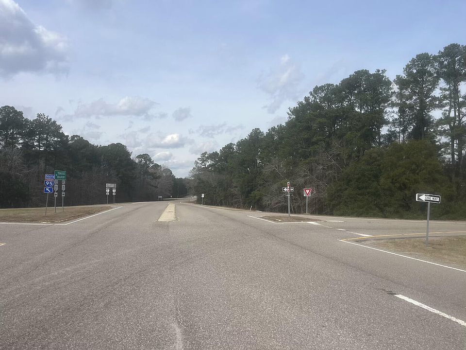 1st image of 0 Lowcountry Hwy
