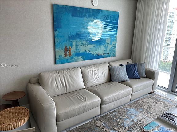 4th image of 330 Sunny Isles Blvd #1605