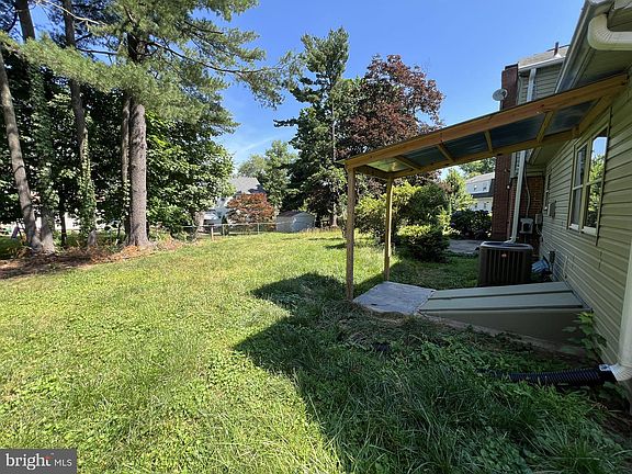 3rd image of 16640 S Westland Dr