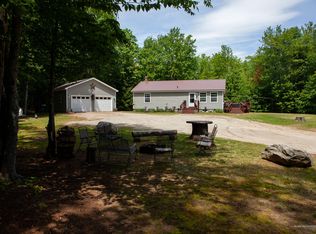 694 River Rd, Leeds, ME 04263