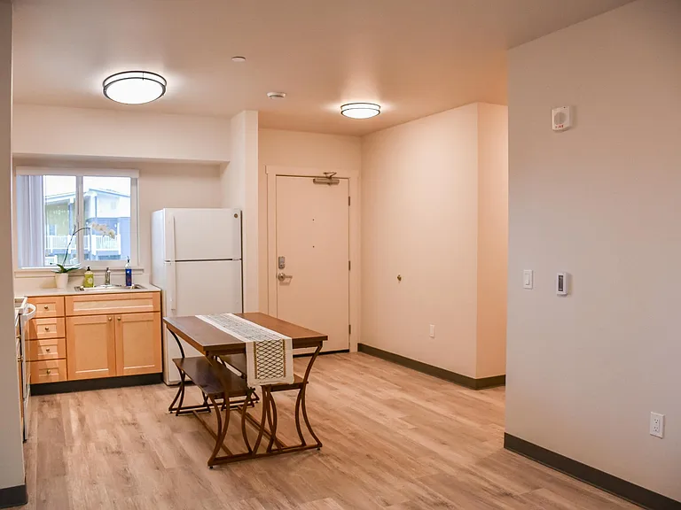 Kirkland Heights Apartments — Photo 99