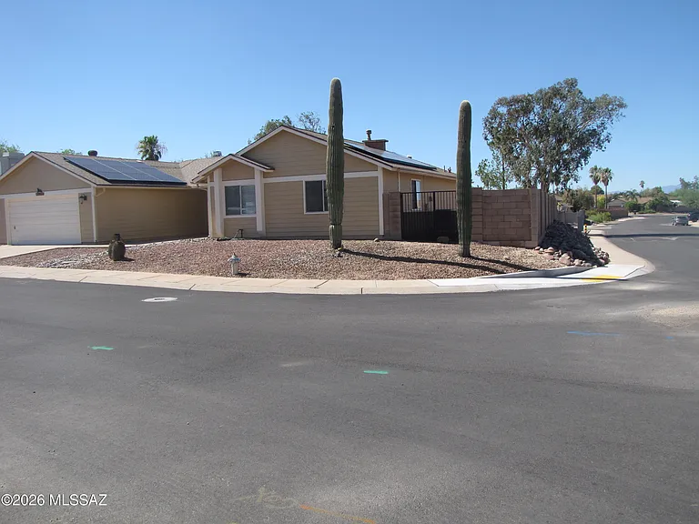 9946 E Leila Dr — Photo 32