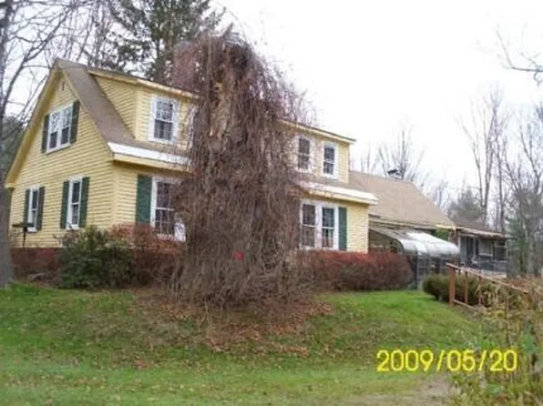 15 Jungle Lane, Litchfield, ME 04350
